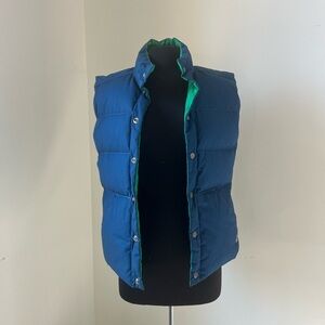 Men’s reversible blue and green down puffer vest
